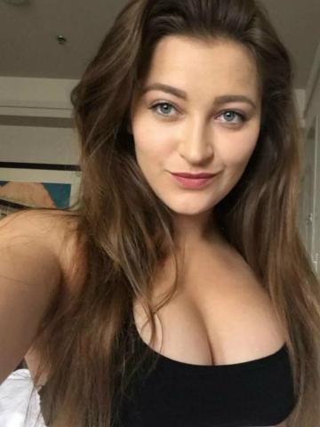 Ева Красивая Шатенка фото 3